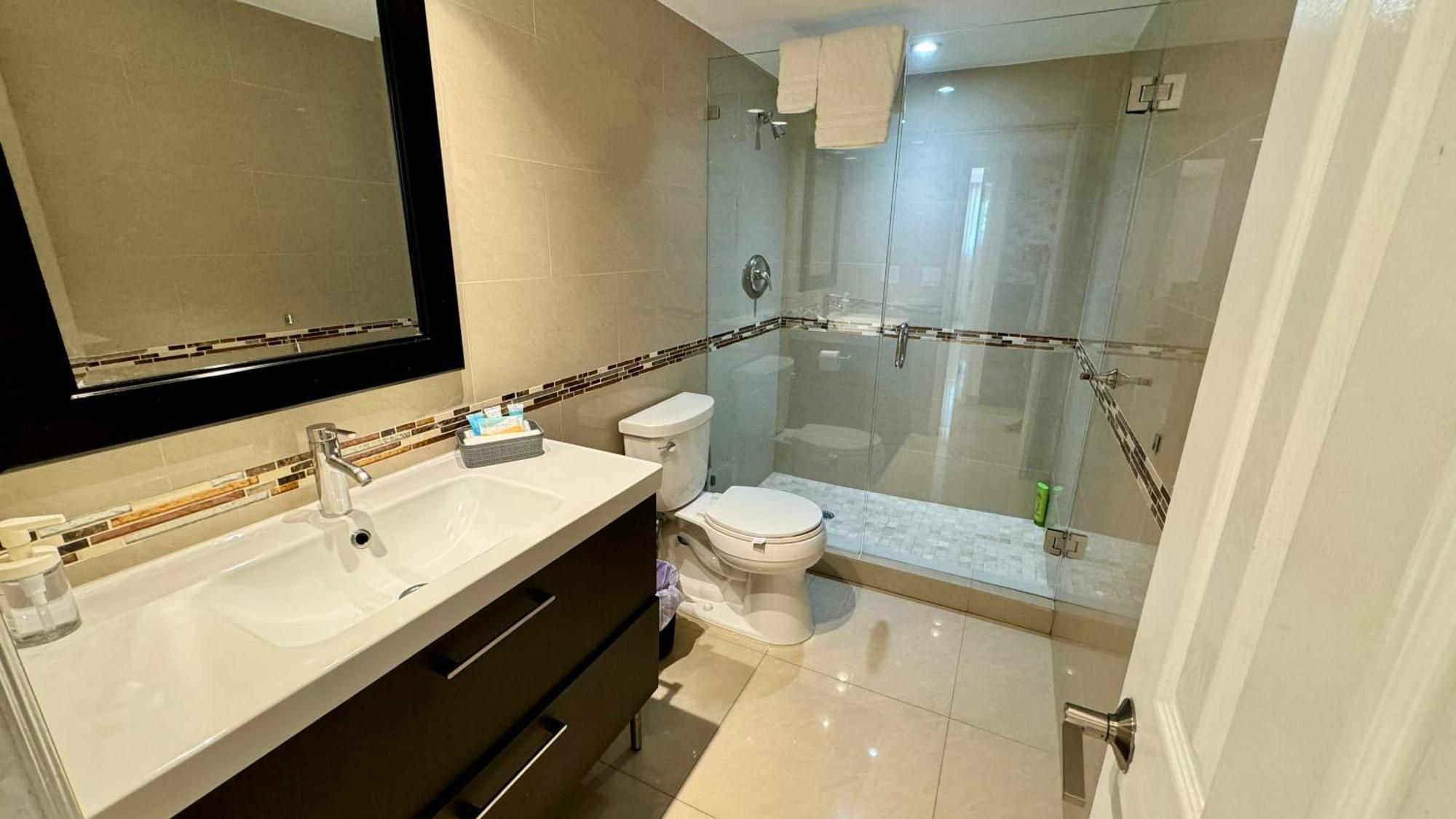Sunny Isles Condo Resort 迈阿密海滩 外观 照片