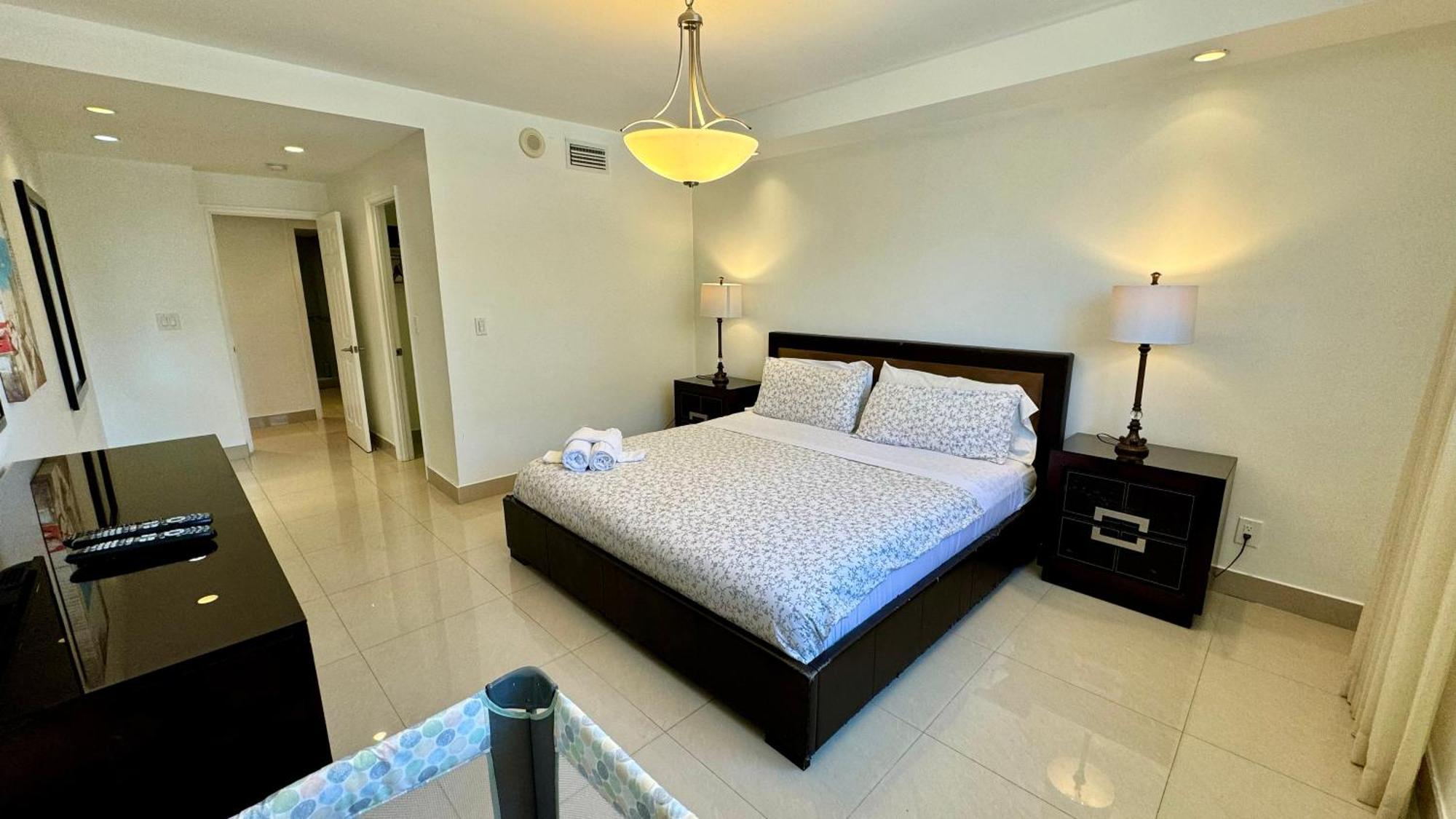 Sunny Isles Condo Resort 迈阿密海滩 外观 照片