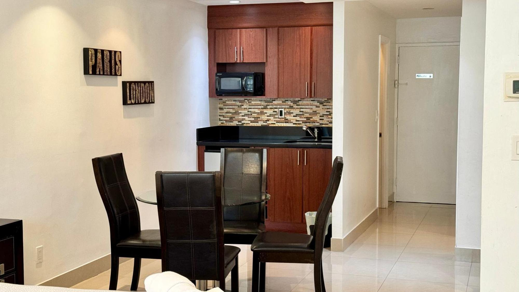 Sunny Isles Condo Resort 迈阿密海滩 外观 照片